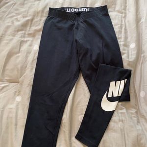Nike leggings